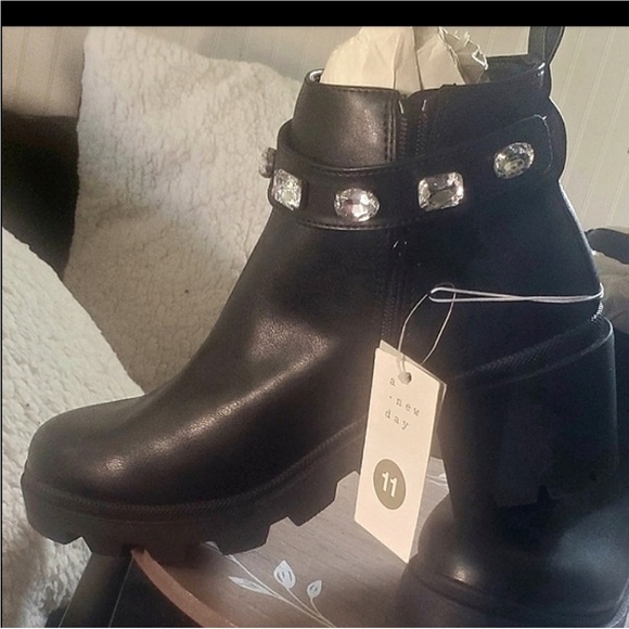 Women's A New Day Black Rhinestone Boots Size 11 with comfy memory foam. Nwt - Picture 3 of 4